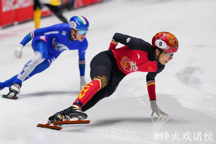 新赛季短道速滑世巡赛开赛 中国队首日多项晋级 新赛季短道速滑世巡赛开赛 中国队首日多项晋级